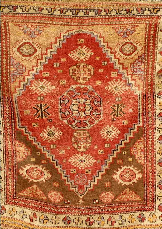Bergama, TÜrkei, um 1930, Wolle auf Wolle, ca. 130 x 115 cm, SchÄtzwert: 2200.- EURO, EHZ: 3 (altersbedingt in einen guten Erhaltung szustand), ...