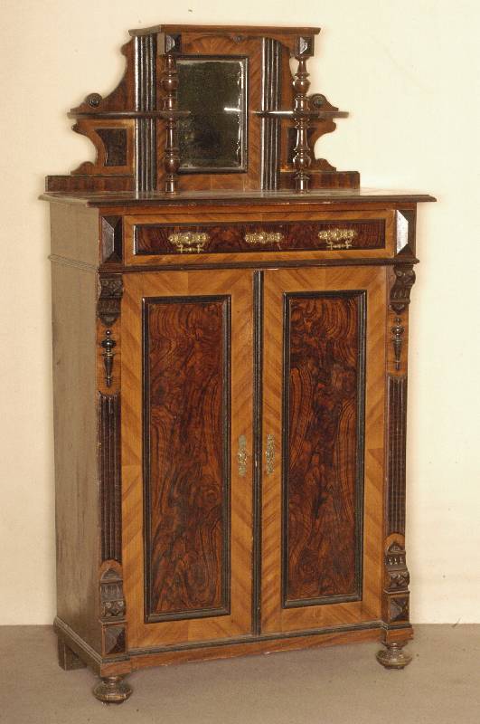 Vertiko, deutsch, um 1890, Weichholz, Front auf Rahmen gearbeitet, typisches GrÜnderzeitmÖbel, Weichholz, Kammziehmalerei, aufgesetzte ...