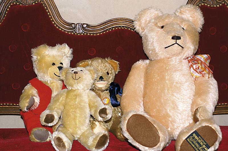 Grosser TeddybÄr, Sonneberg, Made by Johanna Haida, H.ca.48cm, mit Brummstimme