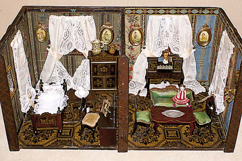 Puppenstube, um 1860/70, HolzgehÄuse, Schlafzimmer und Salon, 4 Fenster mit Spitzengardinen und orig. Tapeten, eingerichtet mit ...