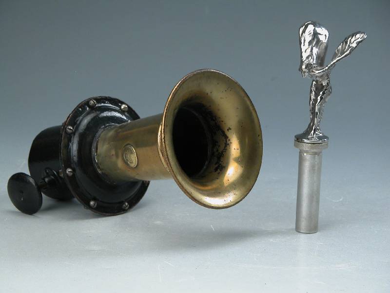 OLDTIMER-HUPE massiv 1925 - mechanische Betätigung - justierbar