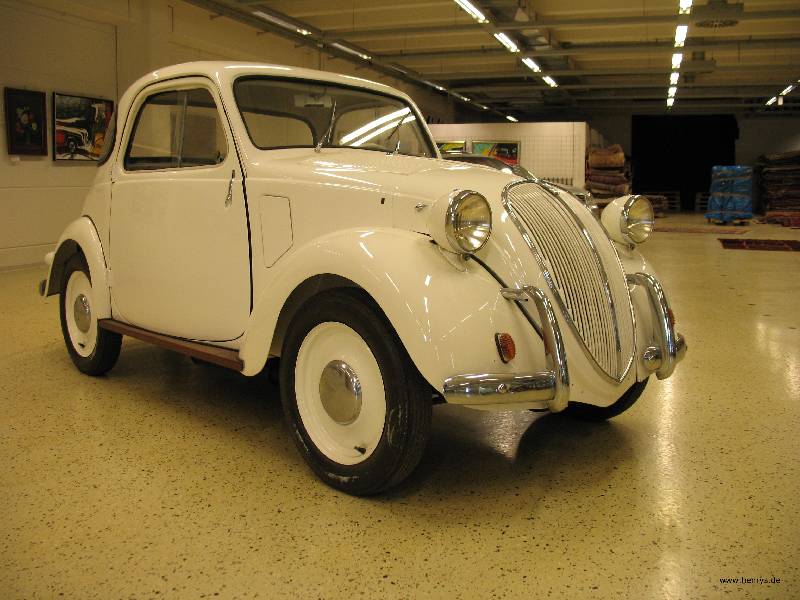 FIAT-NSU 500B "Topolino" Bj. 1948 EZ ?51, Hubraum 565 ccm, 4-Zylinder, Tachostand 39141 km, 10 kW/4000 U/min., seit 2000 stillgelegt, kurz ...