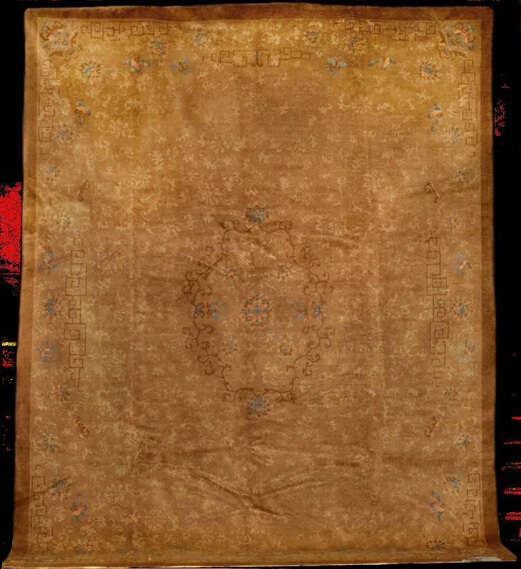 Dekorativer antiker Peking, China, Naturfar ben, um 1900, feine glanzreiche Wolle geknÜpft auf Baumwolle, ca. 353 x 276 cm, bemerkenswer te feine ...