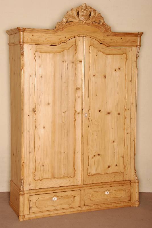 Weichholzschrank, wohl deutsch, um 1860, Louis-Philippe, Tanne massiv, 2 Schubladen, abgeschrÄgte Ecken mit aufgesetzten halbrunden Leisten, ...