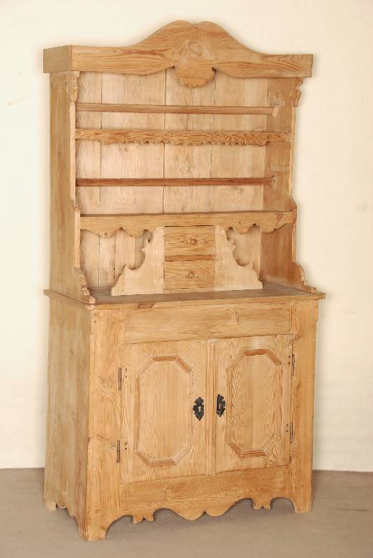 Kombinationsschrank, sÜddeutsch, z.T. 1830/40, spÄtere Umarbeitung z.T. nach Salzburger Vorbild, bÄuerlicher Barockstil, nach alten ...