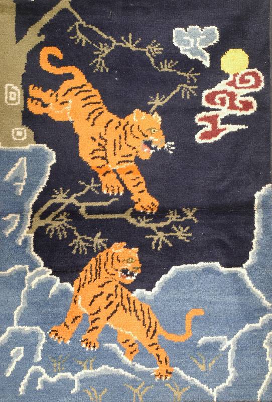 Tibet antik, um 1880, Wolle auf Baumwolle, ca. 120 x 86 cm, SchÄtzwert: 4500.- EURO, EHZ: 2-3