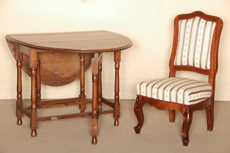 Salonstuhl, Österreich/Wien, um 1820, Biedermeier, Mahagoni massiv, Mahagonifurnier, Fadenintarsien, Front mit geschwungenen Beinen, doppelt ...