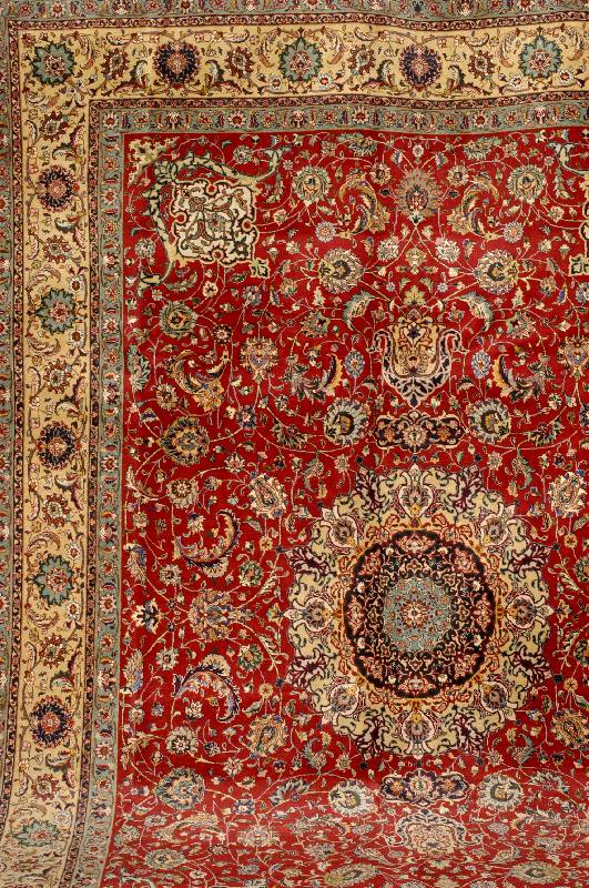 TÄbriz, Persien, ca. 50 Jahre, Korkwolle, ca. 404 x 284 cm, SchÄtzwert: 4500.- EURO, ca. 400.000 Kn/qm.EHZ 2