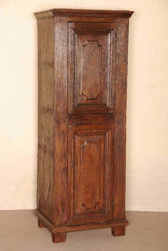 Pfeilerschrank, deutsch, 18. Jhd., alte Restauration, Umbau unter Verwendung alter Schrankelemente, 2-tÜriger gerader Korpus, profilierte ...