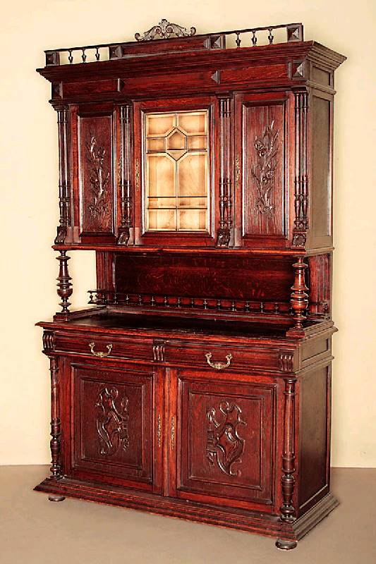 Aufsatzschrank, Frankreich/Belgien, um 1880/90 , Eiche massiv, Schnitzereien aus dem Vollholz, sehr aufwendig, freistehende SÄulen, z.T. doppelt ...