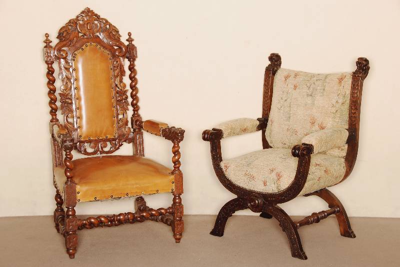 Prunksessel, Frankreich, um 1870, Eiche massiv, stark gedrechselte Beine und Hochlehne , Beine verstrebt, Lehnenabschluß mit prunkvoller ...