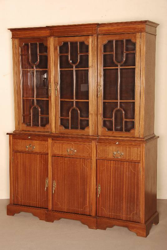 BÜcherschrank, England, um 1910, Edwardien, Mahagoni furniert, 3-tÜriges Unterteil mit darÜberliegenden Schubladen, mit Fadenintarsien, ...