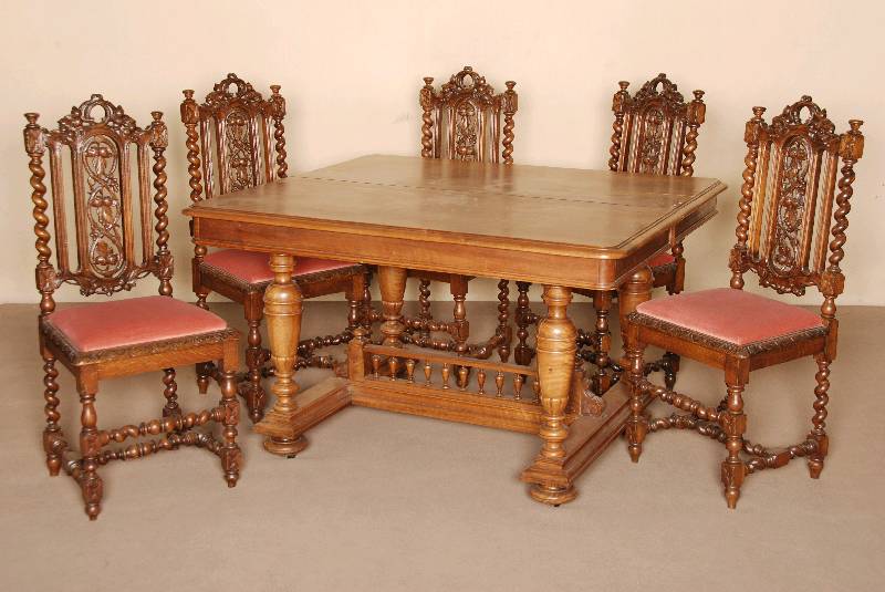 5 StÜhle, Belgien bzw. Raum Aachen, um 1880/90, im FrÜhbarockstil, Eiche massiv, komplett auf Rahmen gearbeitet, Beine verstrebt, reiche ...