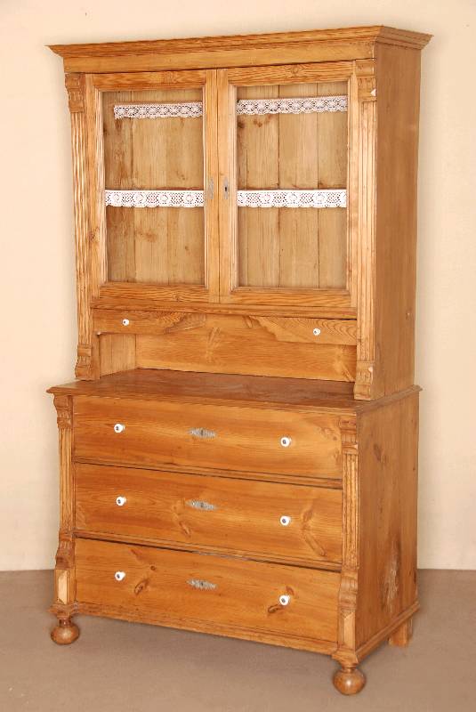 AufsatzmÖbel, deutsch, Unterteil um 1870/80, Oberteil um 1900/10 dazugestellt, Kiefer, Zierbelkiefer bzw. Buche, PorzellanknÖpfe um 1880/90, ...
