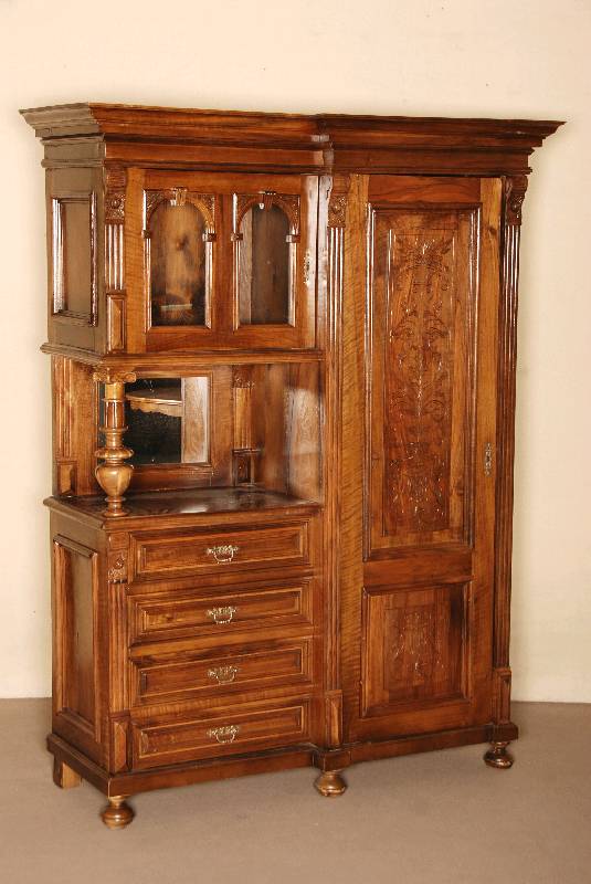 Mehrzweckschrank, sÜddeutsch/Österreich, um 1880, Korpus Weichholz, Nußbaumfurnier, auf KugelfÜßen, rechte Seite eine TÜr, kassettierte ...