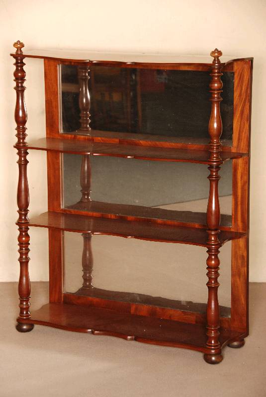 Regal bzw. Etagere, Holland, um 1860, Wilhelm III, auf KugelfÜßen, Abstellbretter getragen von gedrechselten VollsÄulen, RÜckwand verspiegelt, ...