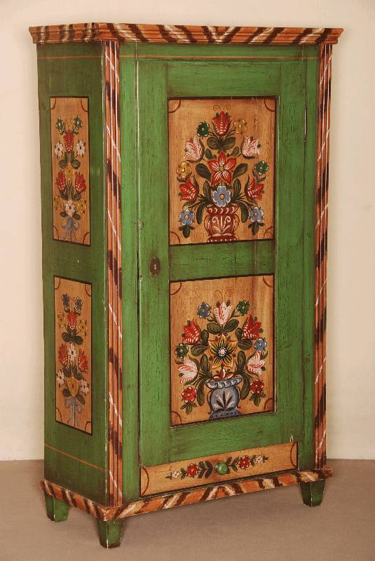 Bauernschrank, deutsch, um 1840/50, Weichholz massiv, bemalt, vorstellend Vasen mit Blumen, 1-tÜrig, Lisenen kanneliert, Kopfleiste mehfach ...