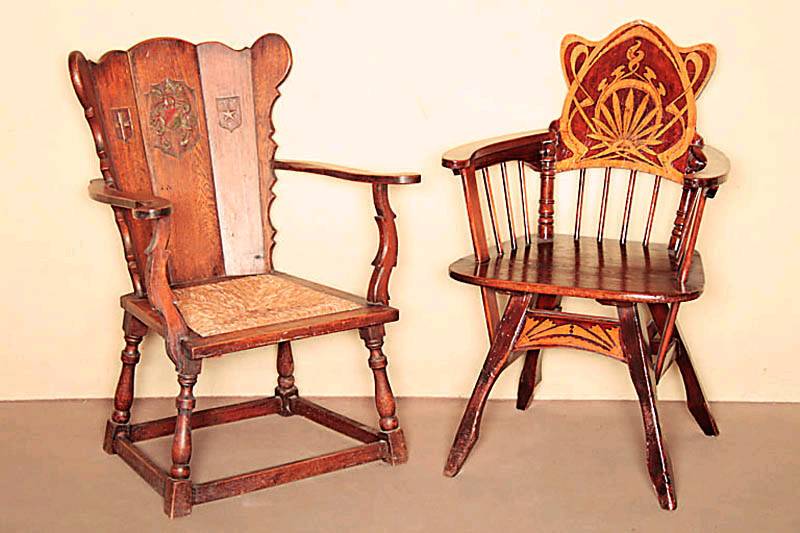 Stuhlsessel, deutsch, um 1895, frÜher Jugendstil, Weichholz und Buche, floral verspielte Formen im Sinne des englischen Jugendstils, organische ...