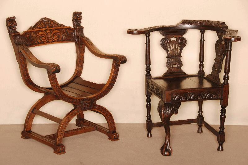 sogenannter Scherenstuhl, deutsch, um 1880, wohl Umgebung Danzig, Eiche massiv, scherenfÖrmig aufgebaut und verstrebt, mittig und Abschlußteile ...