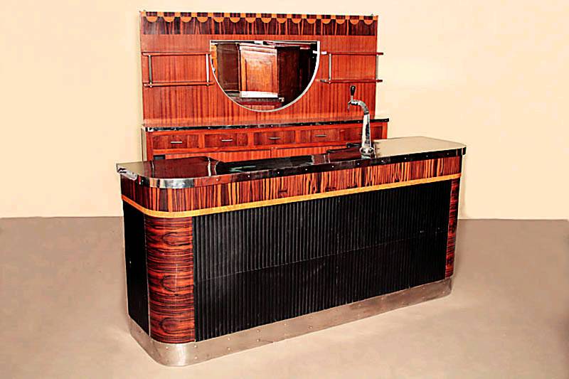 ArtDeco-Bar, Frankreich, um 1935, stilrein und zeittypisch, Korpus Weichholz/Hartholz, Palisander- und Makasarfurnier, z.T. intarsienhaft verlegt, ...