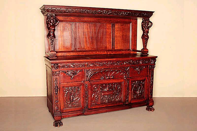 Aufsatzbuffet, deutsch, um 1870, Danziger Barockstil, Eiche massiv, auf TatzenfÜßen, Lisenen mit Schnitzwerk, TÜrfÜllungen mit verschiedenen ...