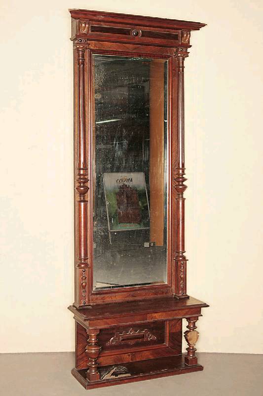 Großer Spiegel mit Konsole, westdeutsch, um 1880/90, Gründerzeit, Korpus Weichholz, Wurzelnußfurnier gespiegelt bzw. doppelt gespiegelt verlegt, ...