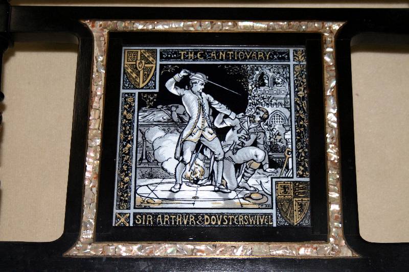 Detail a: Vier Armlehnstühle, England, um 1865/70, Salonmöbel, Gestell Edelhölzer mit Metallintarsien, reiche Drechselarbeit, schwarz gelackt, mit ...