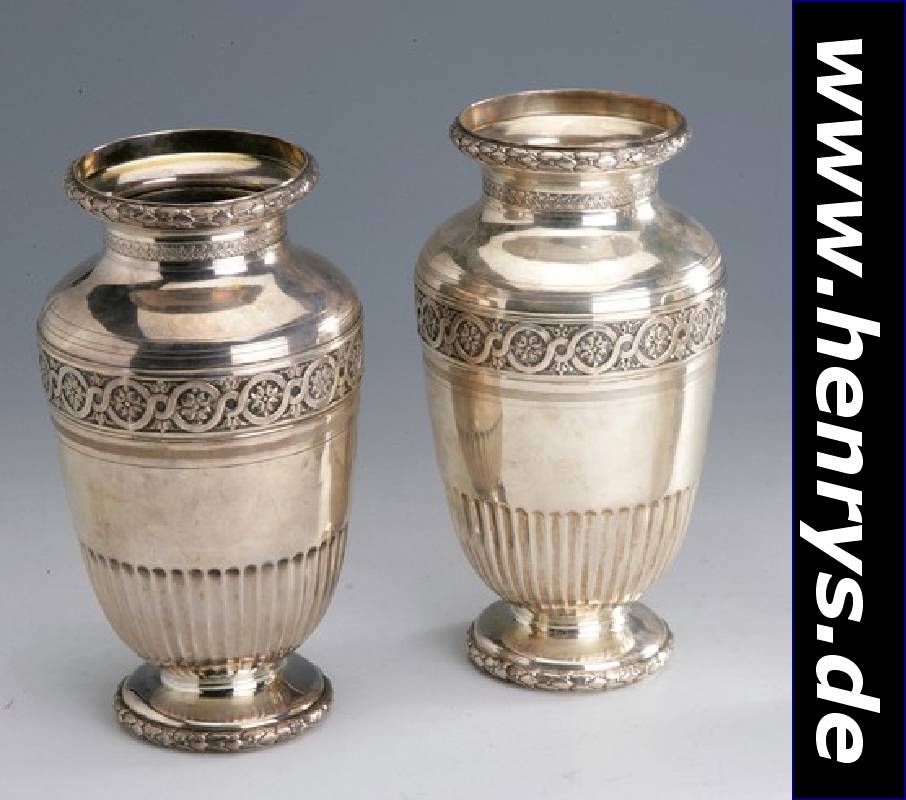 Vasenpaar, Frankreich, Paris, Bointaburet, No. 30119/30118, H. Freres & Cie (Vertrei- ber), 950er Silber, um 1890/1900, Akanthus- bandverzierung, ...