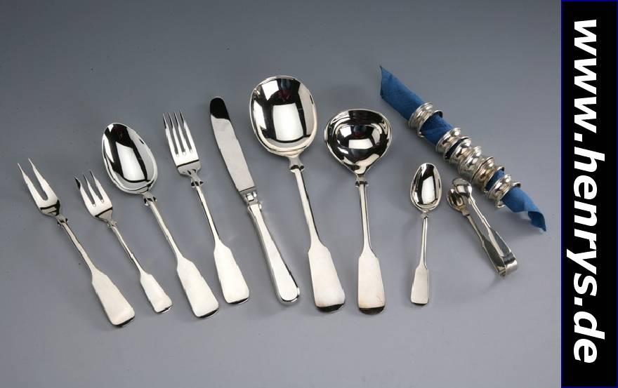Besteck für 6 Personen, ROBBE & BERKING, 800er Silber, Spatenform, best. aus: 6 Menuemesser (Klingen Stahl, Griffe gefüllt),6 Menuegabeln, 6 ...