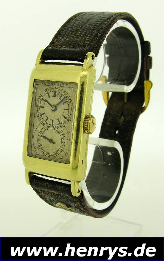Detail a: ALPINA/GRUEN Herrengoldarmbanduhr, sog. Doctors-Watch, Schweiz für den dtsch. Markt um 1935, 585/000 GG, rectangulär, M. ca. 44 x 20 mm, Boden ...