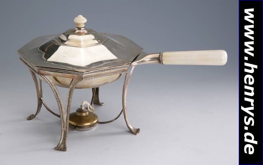 Rechaud / Amerika um 1930, Sterling Silber,reines Art-Deco, Hersteller Gorham/Rhode Island, einer der angesehensten Silber- schmiede in den USA, ...
