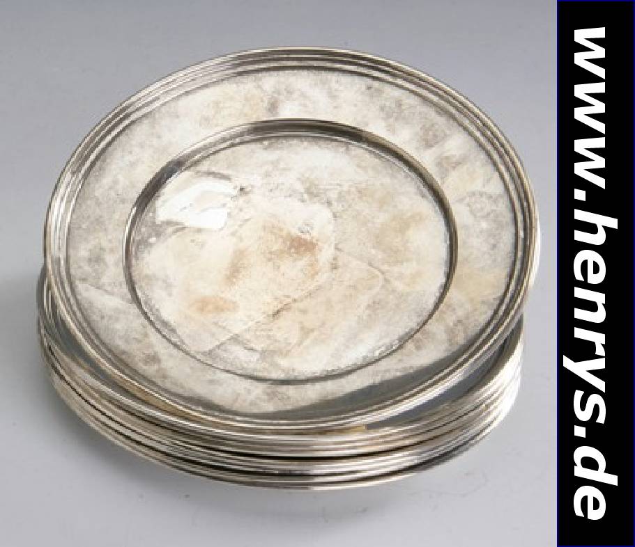 9 Untersetzer, Amerika, 925er Silber, klassische, zeitlose Form, Rand dreifach ge- rillt, D. ca. 13 cm, total ca. 315 g