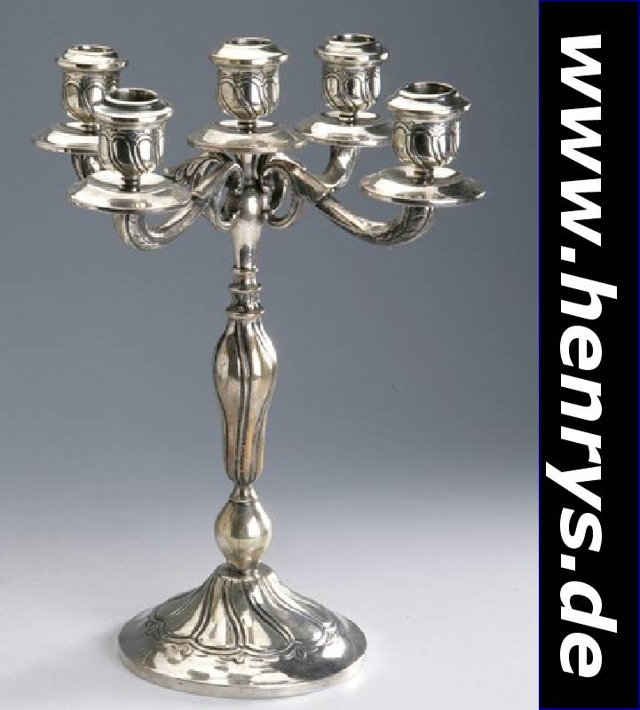 Massiver 5-armiger Kerzenleuchter, Mexiko, 925er Silber, Tüllen abschraubbar, sparsam graviert, H. ca. 40 cm, D. ca. 30 cm, ca. 2905 g