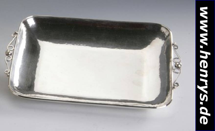 Anbietschale, deutsch um 1930/35, 835er Silber, Handarbeit, spätes Art-Deco, 2 stil. Griffe, ca. 3 x 28 x 19 cm, ca. 340 g