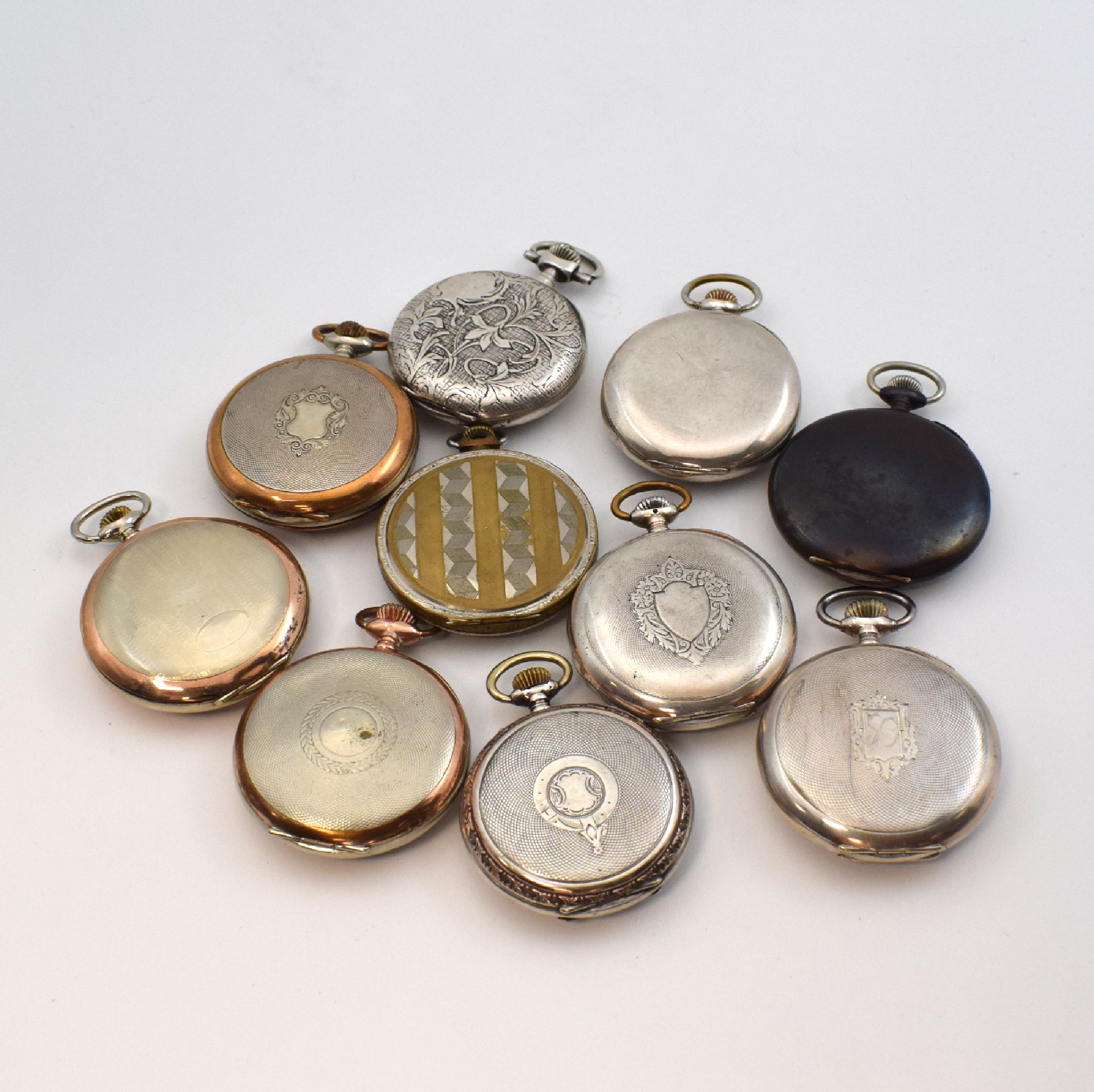 Detail a: Konvolut: 10 Taschenuhren, Schweiz/Deutschland um 1890 - 1920, Anker- und Zylinderwerke, Silber- und Metallgehäuse, Emailblätter (riss./besch.), ...