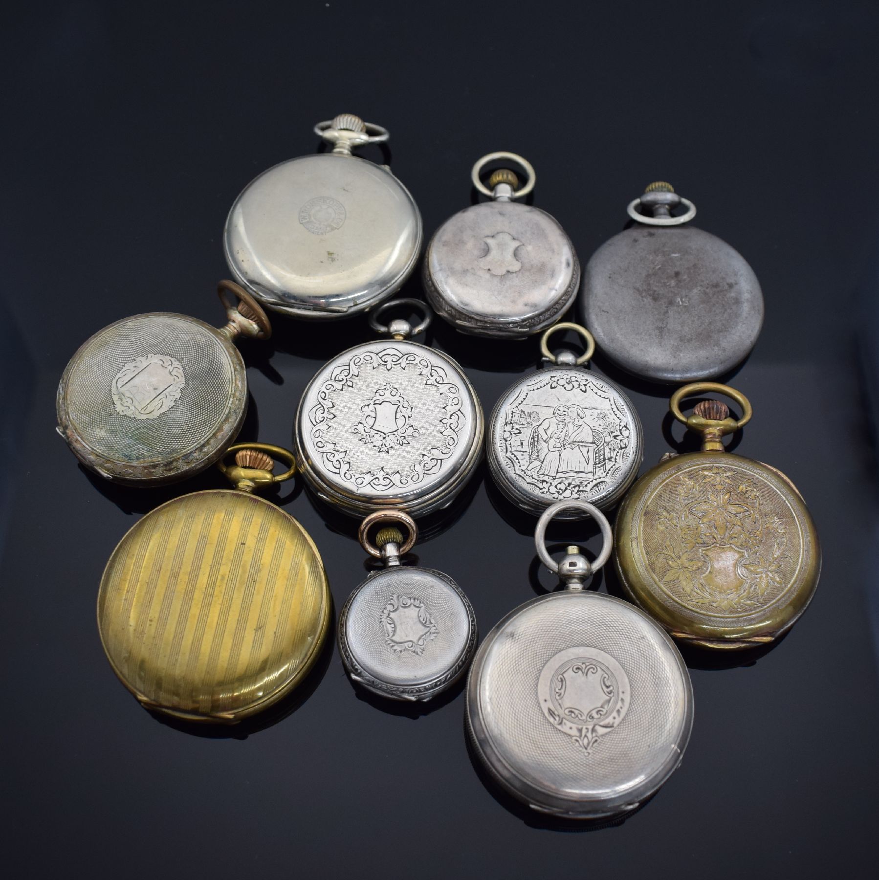 Detail a: Konvolut: 10 Taschenuhren, Schweiz/England um 1870 - 1890, Silber- & Metallgehäuse, Email- (riss.) & Metallblätter, Anker- & Zylinder- werke, ...