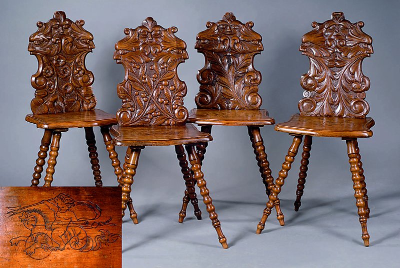 4 Brettstühle, süddeutsch, Karlsruher Gegend, um 1900, Nußbaum/Buche massiv, Beine gedrechselt, Sitz in sich doppelt geschweift, Lehnen ...