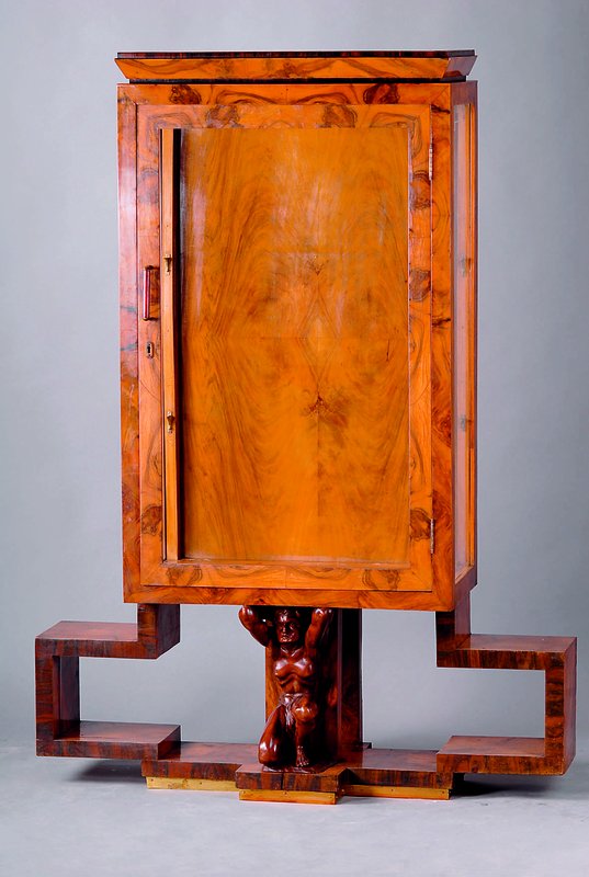 Detail a: Speisezimmer, Frankreich, wohl Paris, um 1935 , reines Art-Deco, Korpus HH/WH, Kaukasischnußbaum/Palisander vielfach gesp. verlegt, best. aus: ...