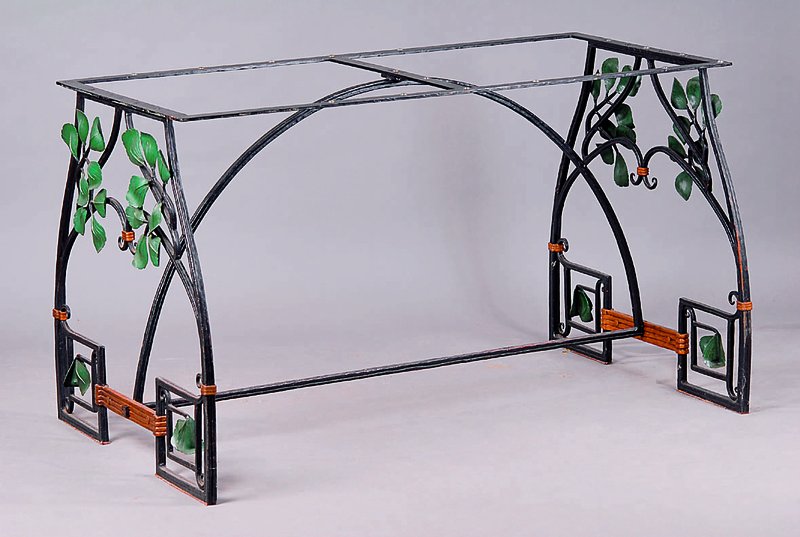 Tischgestell, in der Art des Jugendstils, unter Verwendung alter Teile, schmiedeeisern, teils bemalt, mit Blattwerk, ca. 73x125x60cm, ohne Platte