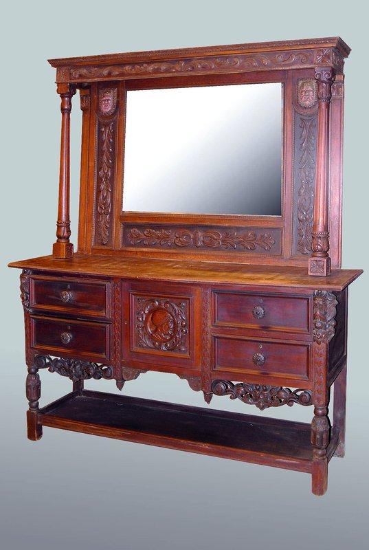 Aufsatzspiegelbuffet, Flandern, um 1890, Eihe/Nußbaum, Unterteil 4-schübig, 2-türig, großes Ablegefach, reich geschnitzt in Form ...