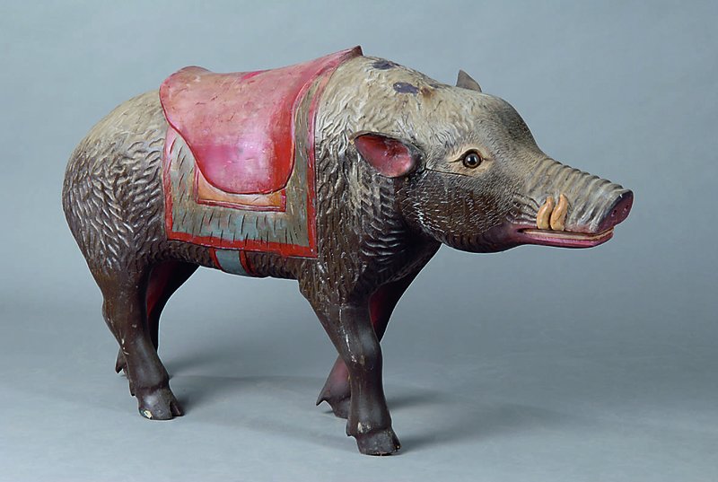 Karussell-Wildschwein, ca. 60/70 Jahre, Holz geschnitzt, Keiler, bunt bemalt, L. 105 cm, H. 63 cm, B. 38 cm, altersbed. spannungsrissig