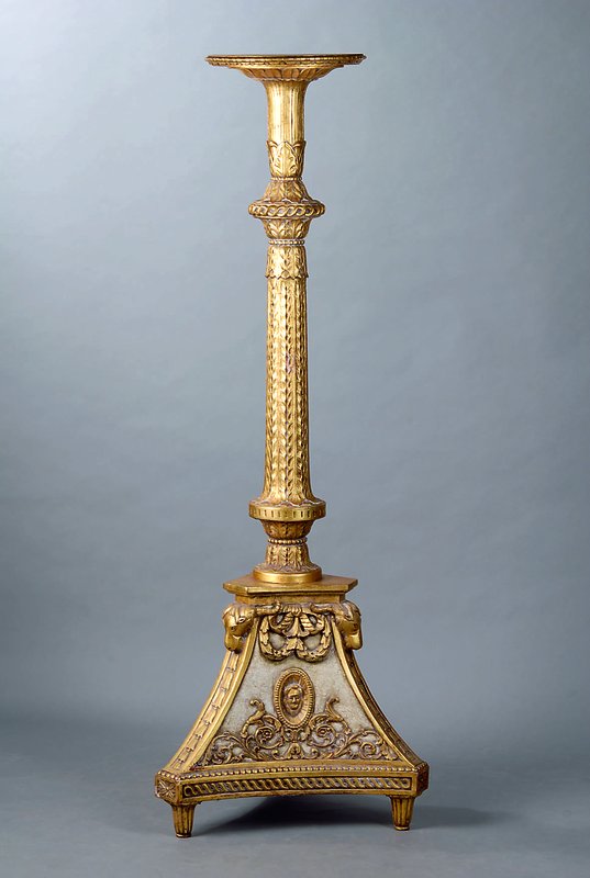 Säule, nach venizianischem Vorbild v. 1770, WH, goldfarben gefasst, reich geschnitzt in Form v. Blüten, Blättern, Schleifen und Köpfen, st. ...