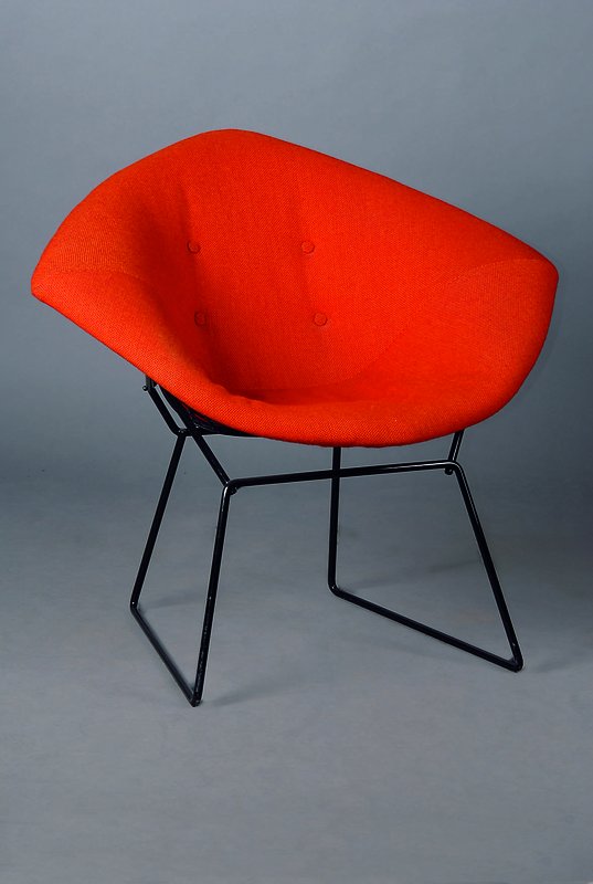Stuhlsessel, Firma Knoll Diamond, Entwurf Harry Bertoia, um 1955, Konstruktiona aus geformtem und verschweisstenStahldraht verchromt bzw. ...