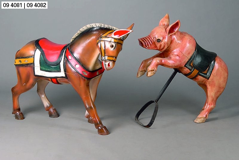 Karusellfigur, Schweinchen, ca. 30 Jahre, Holz, bunt gefaßt, H. 68 cm, L. 63 cm, B. 23cmAltersspuren