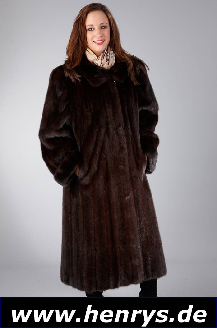 Saga-Mink Nerzmantel, Gr. ca. 42, dunkelbraune Felle längsverabreitet, Ärmel mitUmschlag, 2 seitl. Einschubtaschen, Kragen mitZierknopf, schwarzes ...
