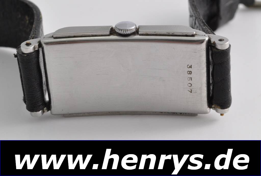 Detail a: ALPINA GRUEN seltene Herrenarmbanduhr sog. Doctors-Watch, Schweiz um 1934, typ. aus der Mitte gezogene Zeigerachsen, Anz. v. Std., Min. & dezentrale ...