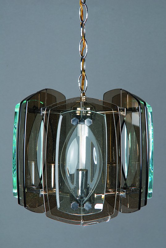 Deckenlampe, Fontana Arte, Metallmontur, geschliffenes Glas, drei Brennstellen, H. ca. 55cm (verstellbar), D. ca. 37cm, Elektr. nicht geprüft