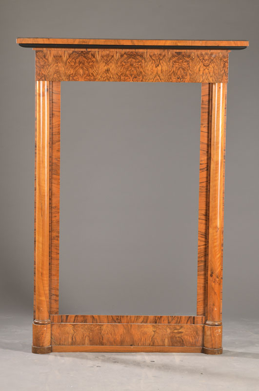 Büchervitrine, um 1930, Palisanderholz, wohldeutsche Werkstätte, 2 Glasschiebetüren, sehr gute Verarbeitung, Gebrauchs- und Altersschäden, 199 x ...