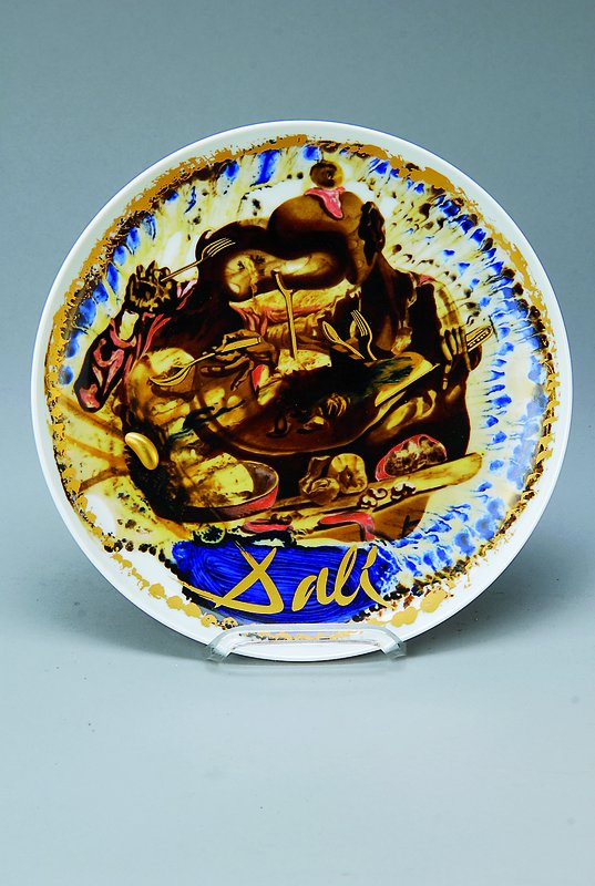 Dali, Salvador, 1904-1989, Künstler- Teller, Rosenthal, abstrakte Komposition, rückseitig num. 496/5000, D. ca. 25cm