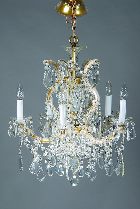 Deckenleuchter, Italien, 60er Jahre, reiches Kristallgehänge, 6 Brennstellen davon 1 in der Mitte, H. ca. 57 cm